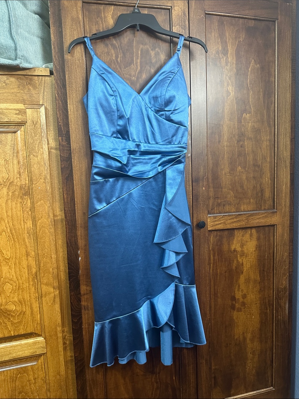 Satin V-Neck Ruffle Midi Dress - Blue